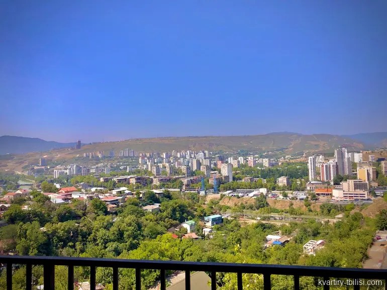 3 ოთახიანი ბინა