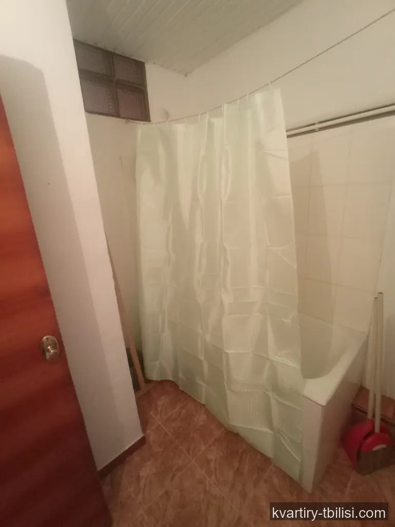 Четырёхкомнатная квартира на Темка — 537 USD/мес | Tbilisi Homes
