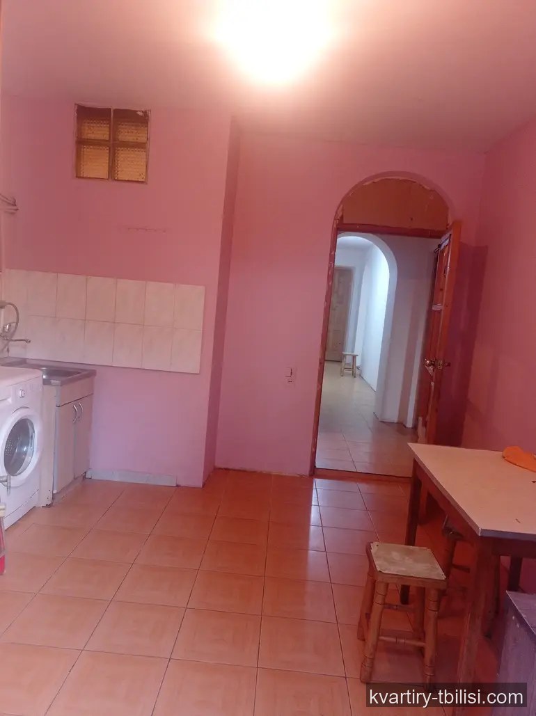Четырёхкомнатная квартира на Темка — 537 USD/мес | Tbilisi Homes