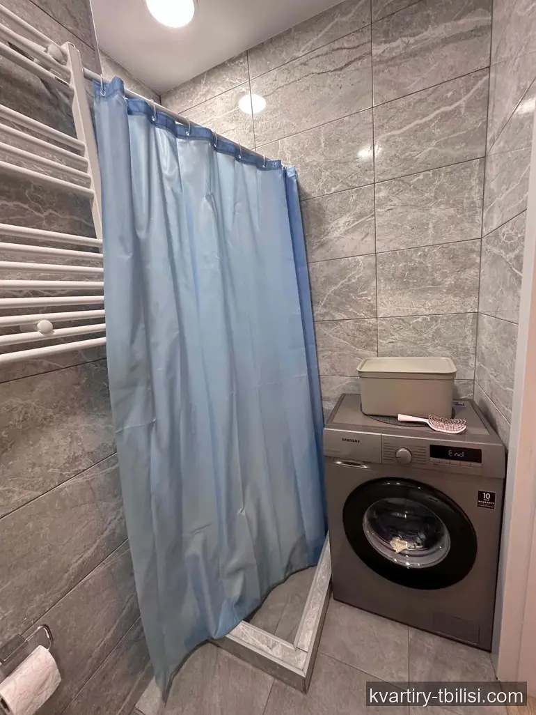 Трёхкомнатная квартира в Третьем массиве — 535 USD/мес | Tbilisi Homes