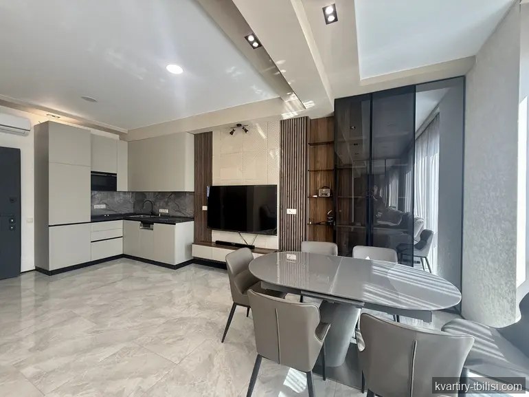 1-bedroom Apartment for rent in Vake, Tbilisi, 50 sqm, floor 21/22 — 1 300 USD/month | Tbilisi Homes
