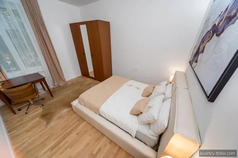 Двухкомнатная квартира в Ваке — 1 300 USD/мес | Tbilisi Homes