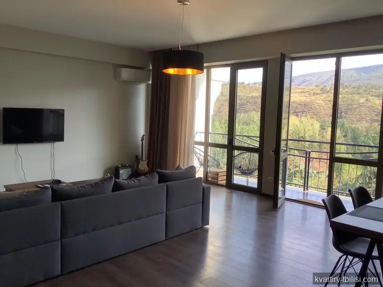 2-bedroom Apartment for rent in Vake, Tbilisi, 80 sqm, floor 7/9 — 1 300 USD/month | Tbilisi Homes