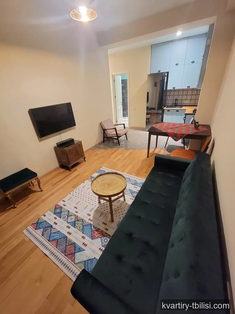 2-bedroom Apartment for rent in Vake, Tbilisi, 52 sqm, floor 2/9 — 900 USD/month | Tbilisi Homes