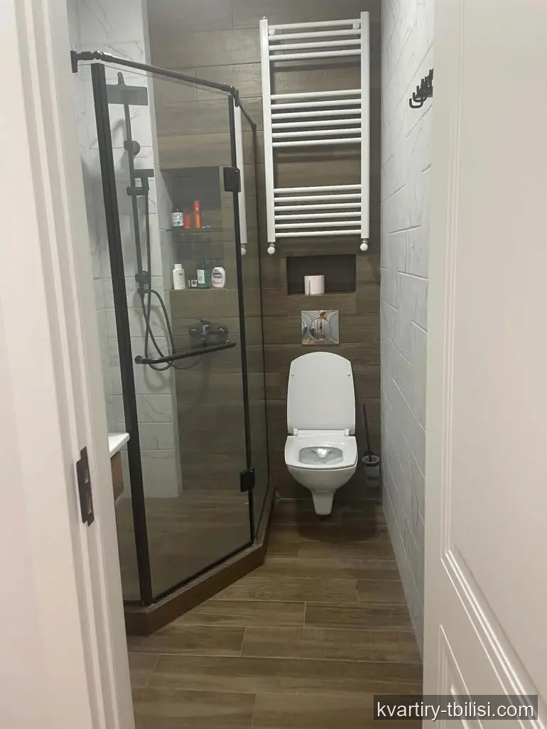2-bedroom Apartment for rent in Vake, Tbilisi, 37 sqm, floor 4/5 — 750 USD/month | Tbilisi Homes