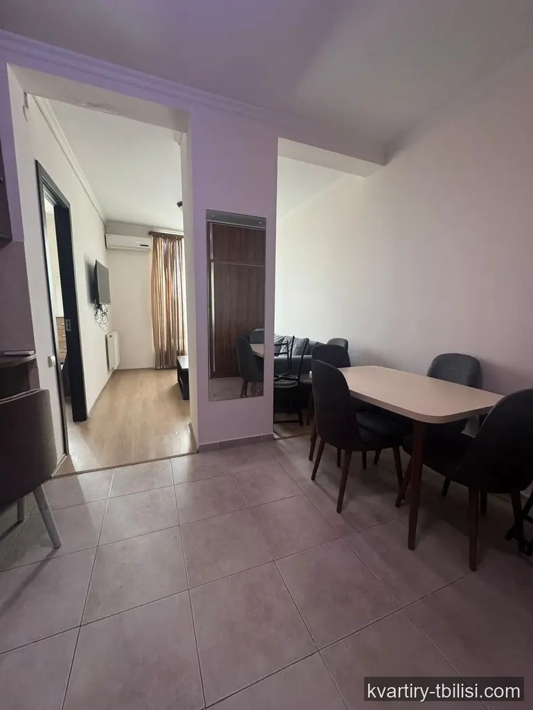 2-bedroom Apartment for rent in Vake, Tbilisi, 50 sqm, floor 5/5 — 700 USD/month | Tbilisi Homes