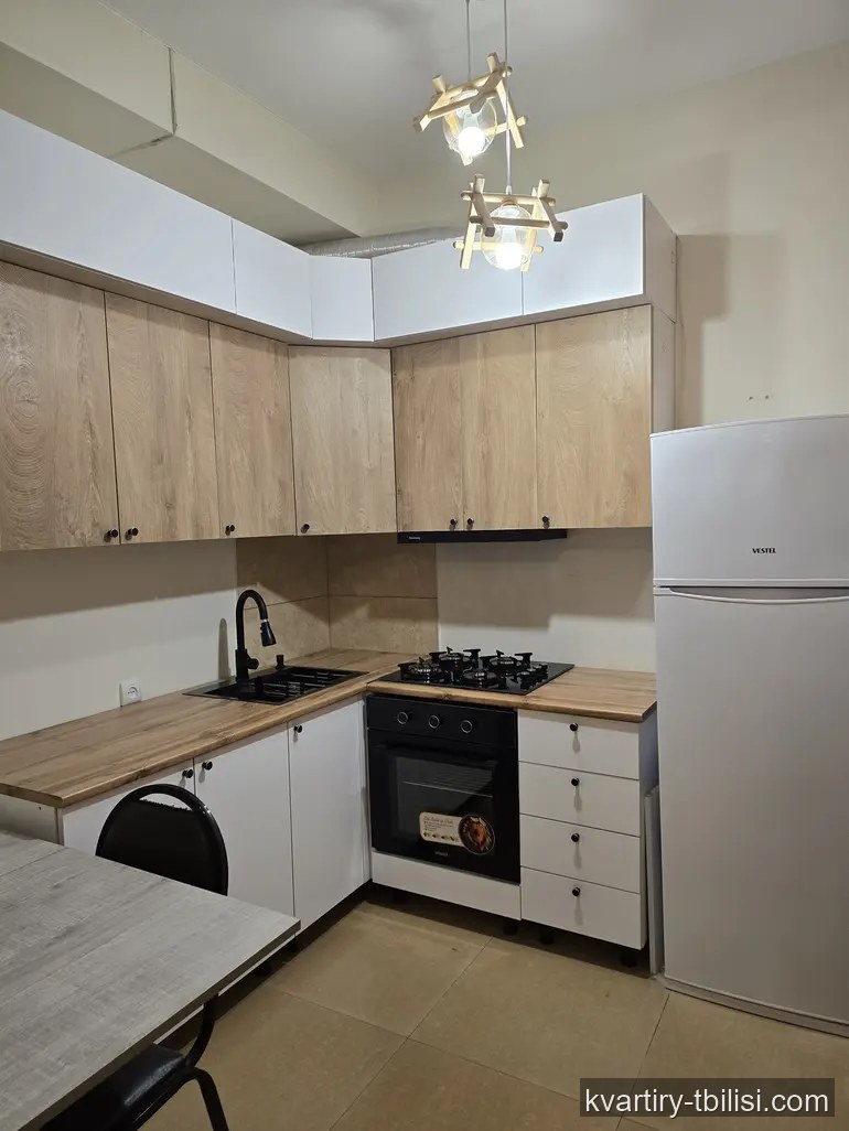 2-bedroom Apartment for rent in Vake, Tbilisi, 55 sqm, floor 4/18 — 700 USD/month | Tbilisi Homes