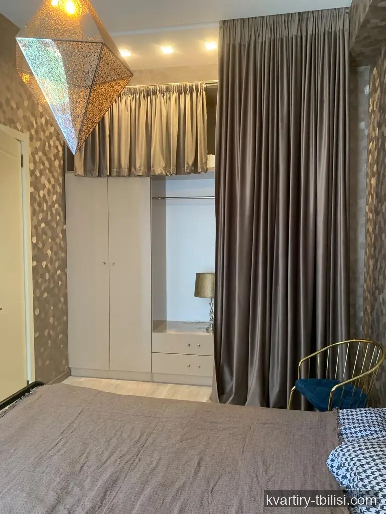 2-bedroom Apartment for rent in Vake, Tbilisi, 45 sqm, floor 2/8 — 600 USD/month | Tbilisi Homes