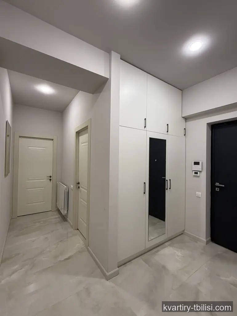 2-bedroom Apartment for rent in Vake, Tbilisi, 60 sqm, floor 2/24 — 800 USD/month | Tbilisi Homes