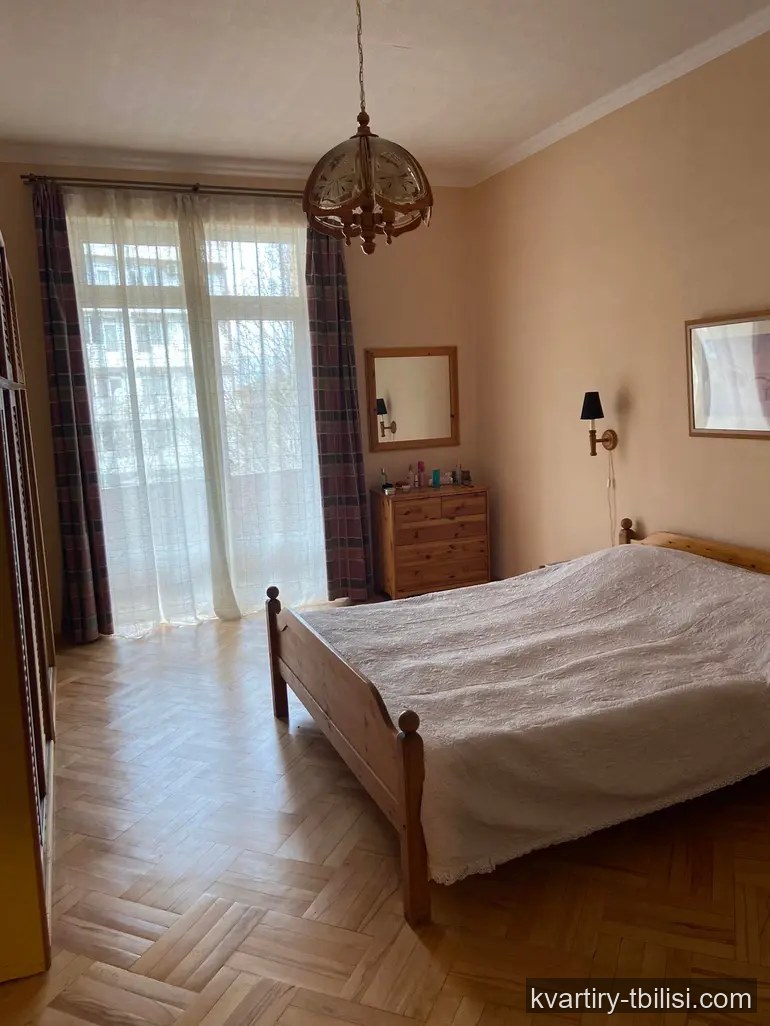 Двухкомнатная квартира в Ваке — 1 000 USD/мес | Tbilisi Homes