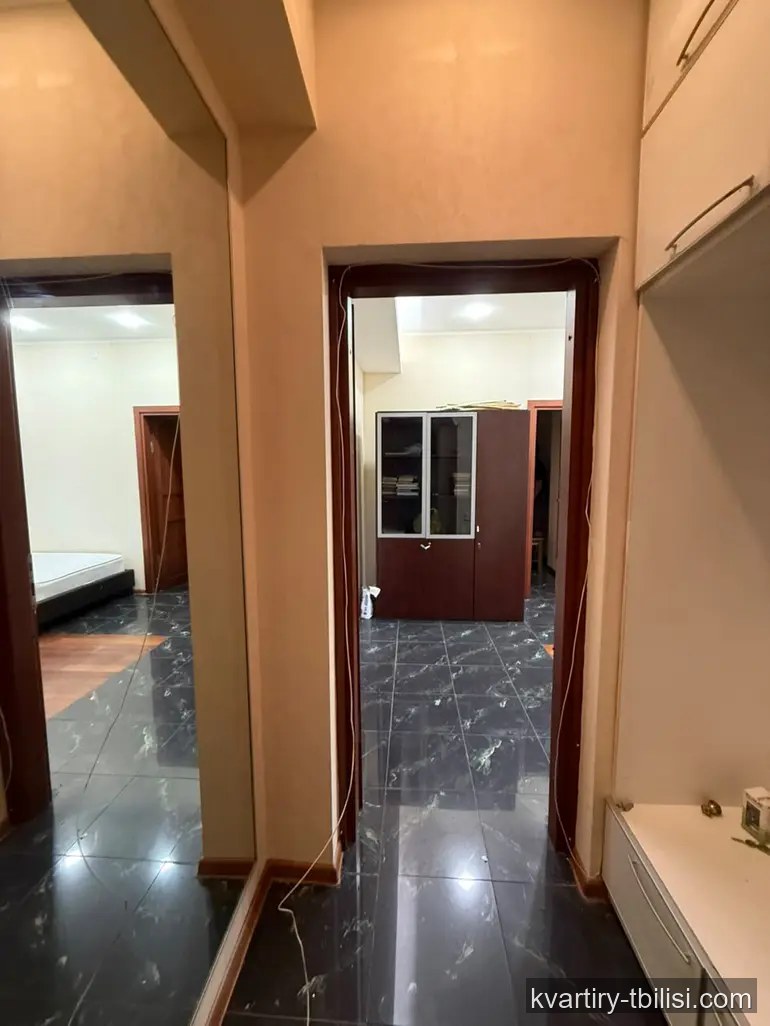3-bedroom Apartment for rent in Vake, Tbilisi, 70 sqm, floor 2/12 — 750 USD/month | Tbilisi Homes