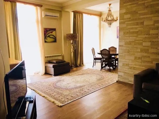 Трёхкомнатная квартира в Ваке — 1 500 USD/мес | Tbilisi Homes