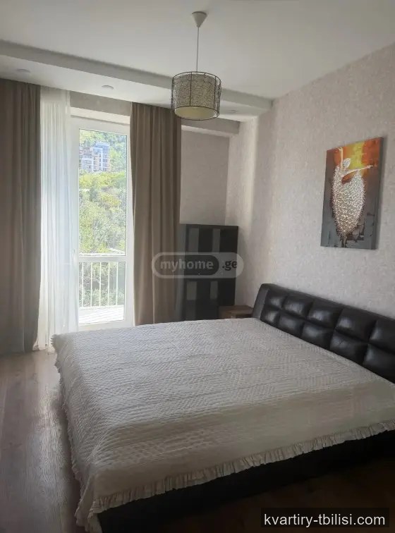 Трёхкомнатная квартира в Ваке — 1 100 USD/мес | Tbilisi Homes