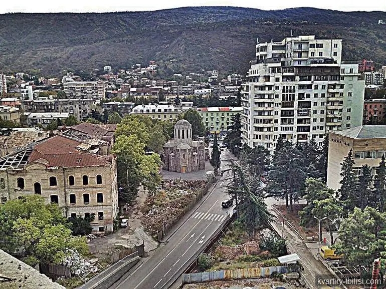Трёхкомнатная квартира в Ваке — 1 400 USD/мес | Tbilisi Homes