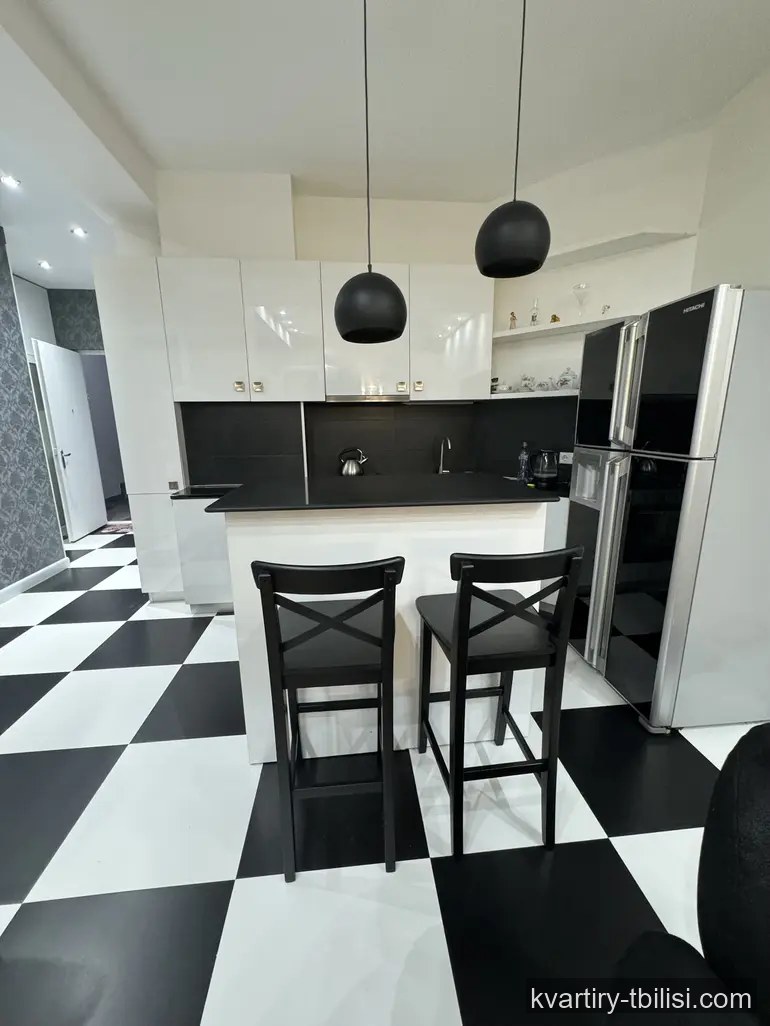 Трёхкомнатная квартира в Ваке — 1 100 USD/мес | Tbilisi Homes