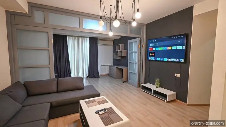 Трёхкомнатная квартира в Ваке — 1 500 USD/мес | Tbilisi Homes