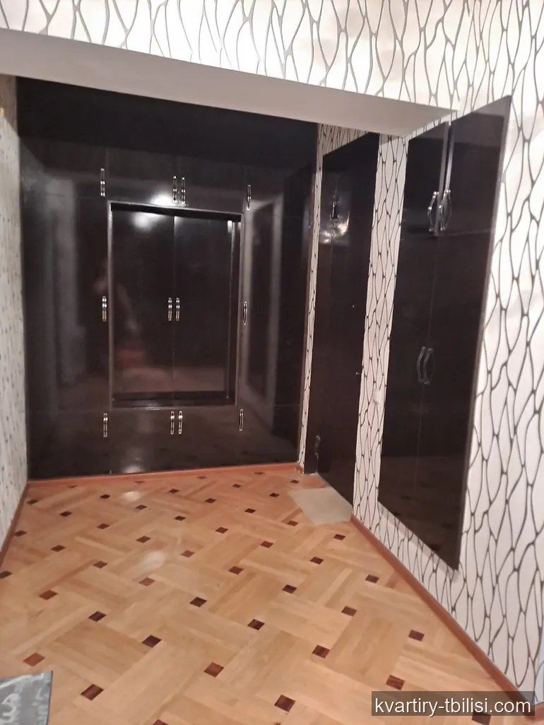 3-bedroom Apartment for rent in Vake, Tbilisi, 100 sqm, floor 10/16 — 1 100 USD/month | Tbilisi Homes