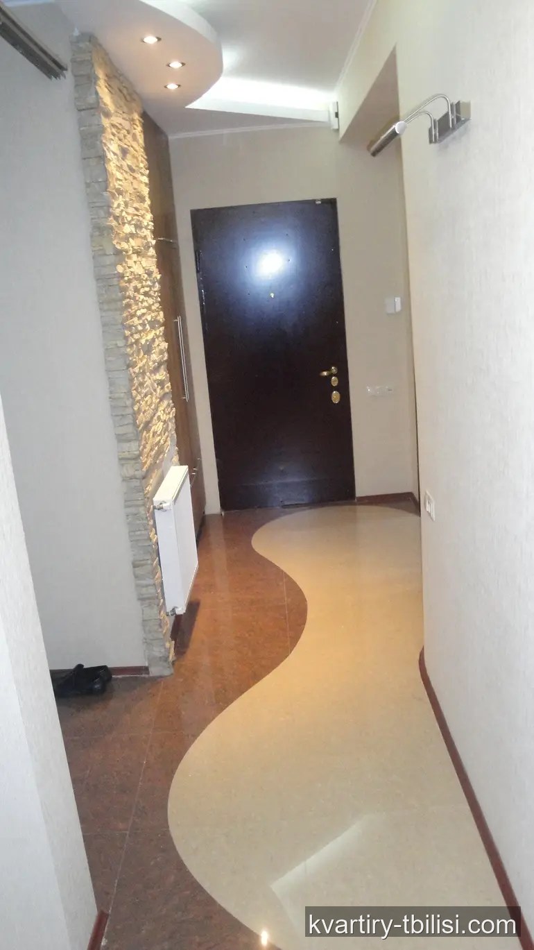 Трёхкомнатная квартира в Ваке — 1 000 USD/мес | Tbilisi Homes