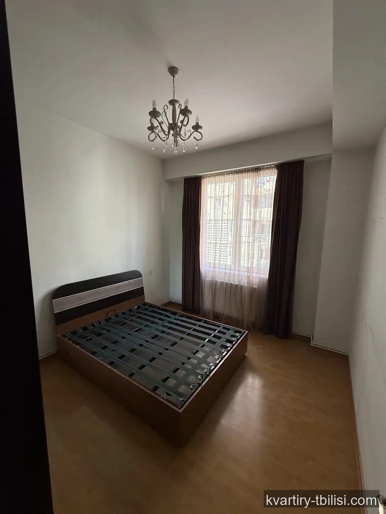 3-bedroom Apartment for rent in Vake, Tbilisi, 72 sqm, floor 2/11 — 1 100 USD/month | Tbilisi Homes