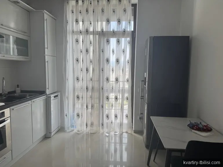 3-bedroom Apartment for rent in Vake, Tbilisi, 100 sqm, floor 12/12 — 1 000 USD/month | Tbilisi Homes