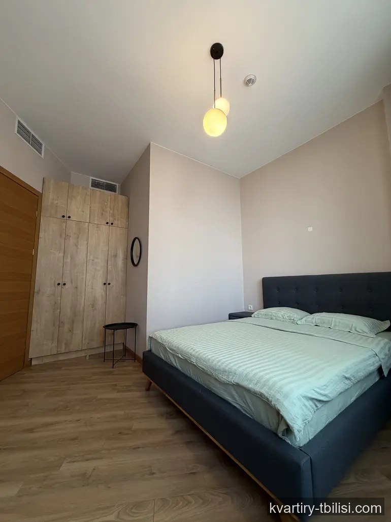 3-bedroom Apartment for rent in Vake, Tbilisi, 70 sqm, floor 27/37 — 2 100 USD/month | Tbilisi Homes