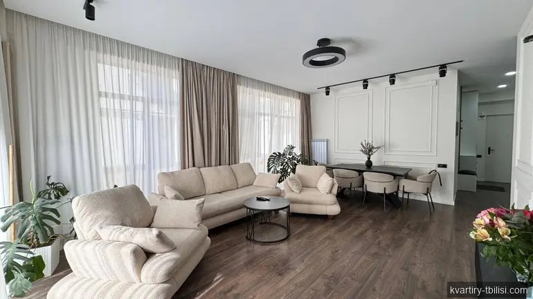 3-bedroom Apartment for rent in Vake, Tbilisi, 135 sqm, floor 3/9 — 1 300 USD/month | Tbilisi Homes
