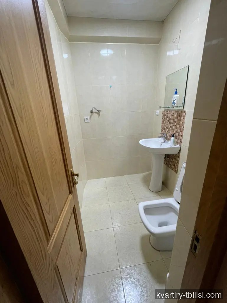 3-bedroom Apartment for rent in Vake, Tbilisi, 120 sqm, floor 12/16 — 1 200 USD/month | Tbilisi Homes