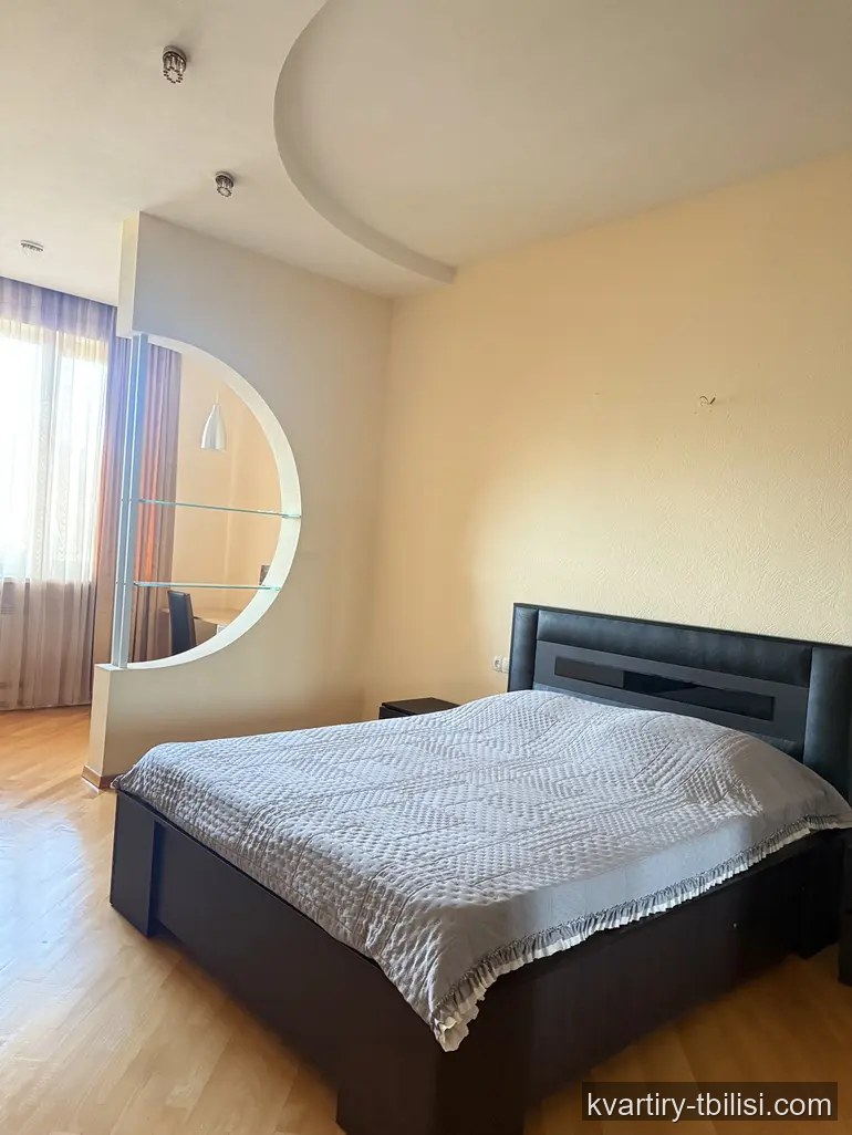Трёхкомнатная квартира в Ваке — 1 800 USD/мес | Tbilisi Homes