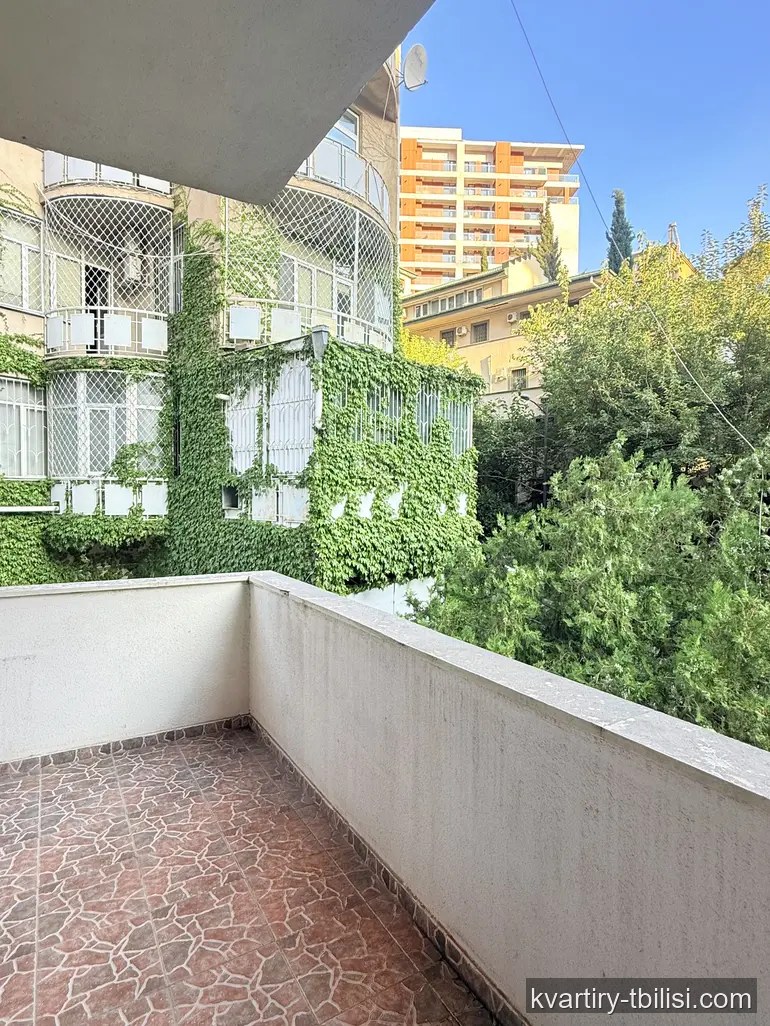Трёхкомнатная квартира в Ваке — 1 800 USD/мес | Tbilisi Homes