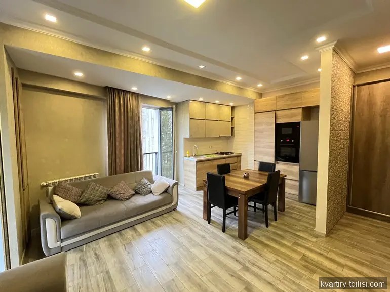 Трёхкомнатная квартира в Ваке — 1 300 USD/мес | Tbilisi Homes