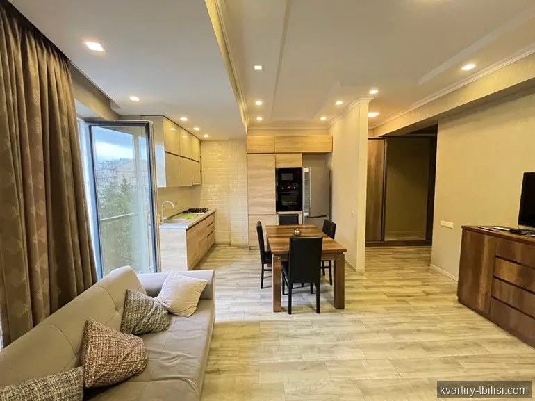 Трёхкомнатная квартира в Ваке — 1 300 USD/мес | Tbilisi Homes