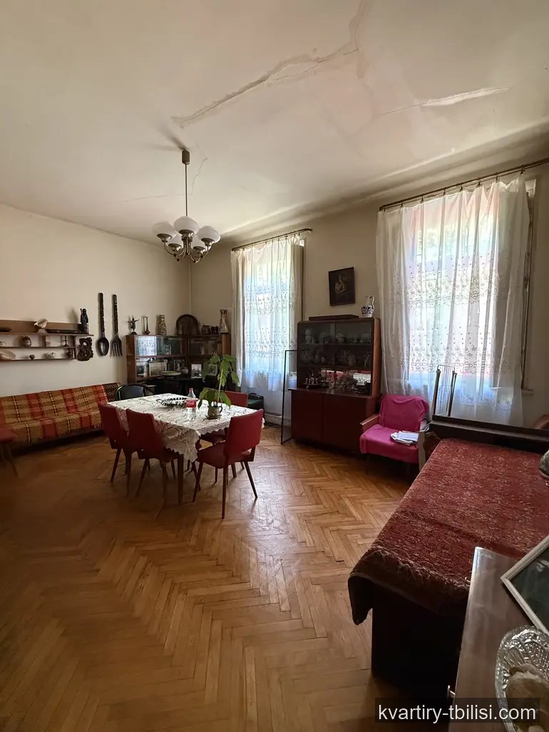Трёхкомнатная квартира в Ваке — 417 USD/мес | Tbilisi Homes