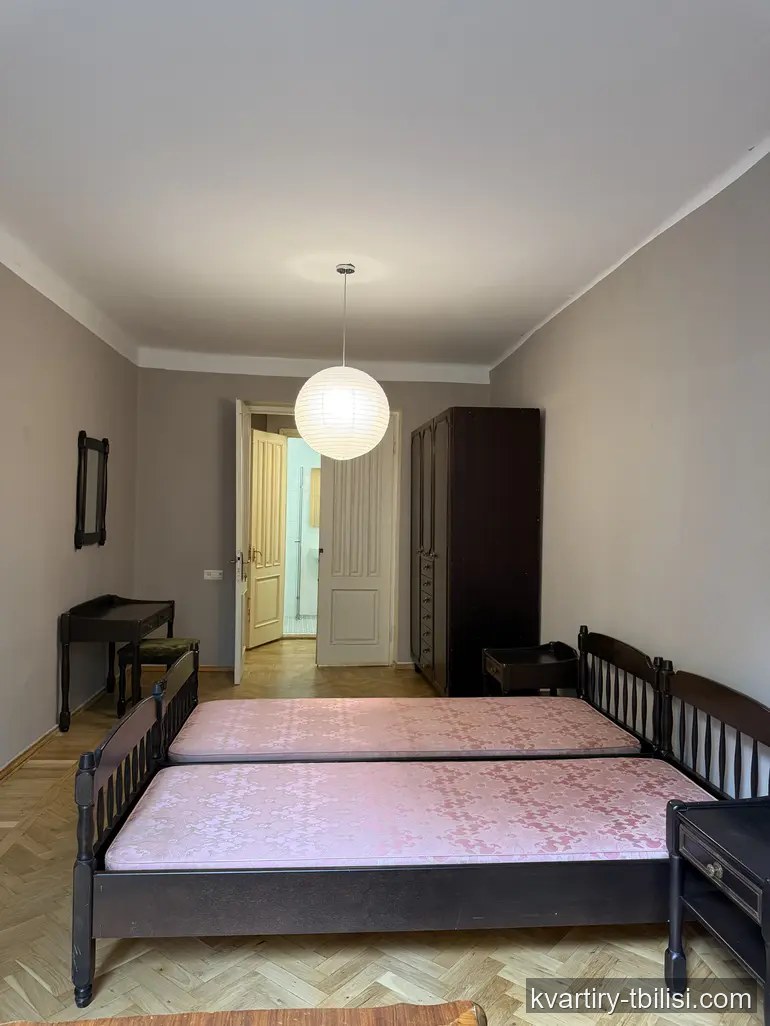 Трёхкомнатная квартира в Ваке — 1 500 USD/мес | Tbilisi Homes