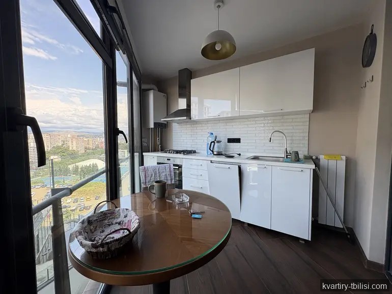 Трёхкомнатная квартира в Ваке — 1 100 USD/мес | Tbilisi Homes