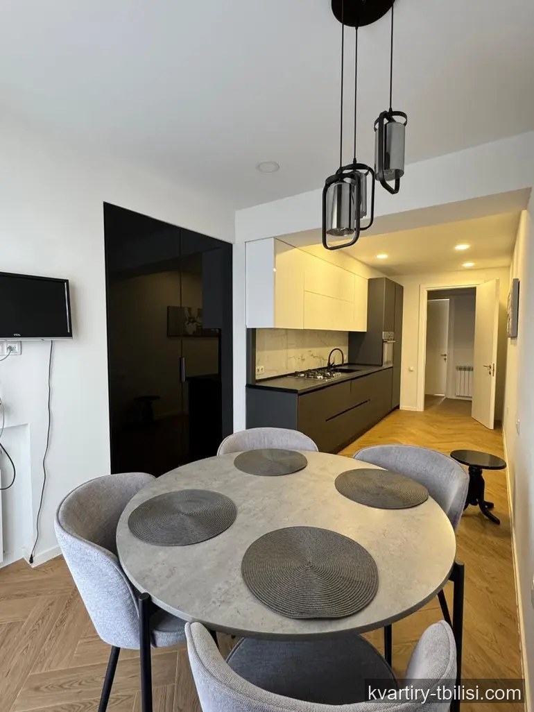 4-bedroom Apartment for rent in Vake, Tbilisi, 110 sqm, floor 7/11 — 1 200 USD/month | Tbilisi Homes