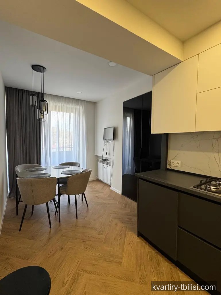 4-bedroom Apartment for rent in Vake, Tbilisi, 110 sqm, floor 7/11 — 1 200 USD/month | Tbilisi Homes