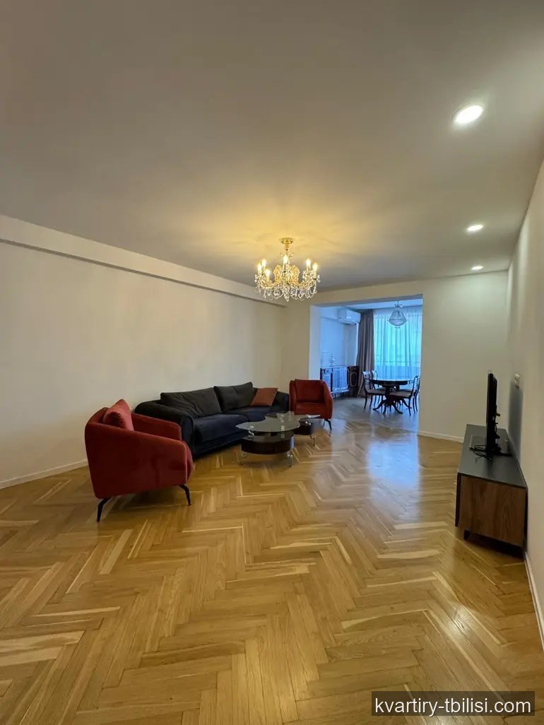 4-bedroom Apartment for rent in Vake, Tbilisi, 110 sqm, floor 7/11 — 1 200 USD/month | Tbilisi Homes