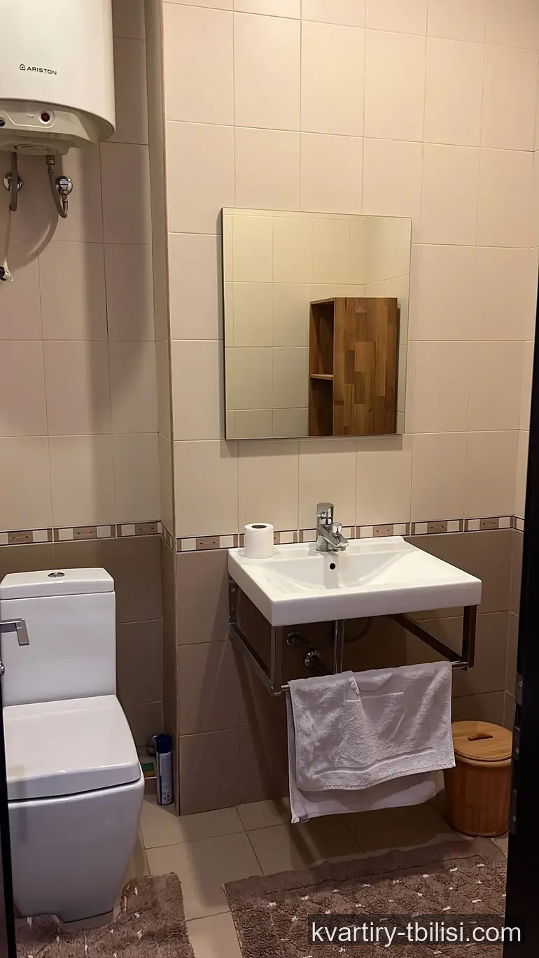 4-bedroom Apartment for rent in Vake, Tbilisi, 190 sqm, floor 3/12 — 1 900 USD/month | Tbilisi Homes