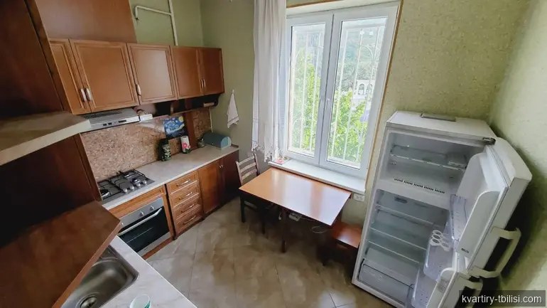 Четырёхкомнатная квартира в Ваке — 1 200 USD/мес | Tbilisi Homes