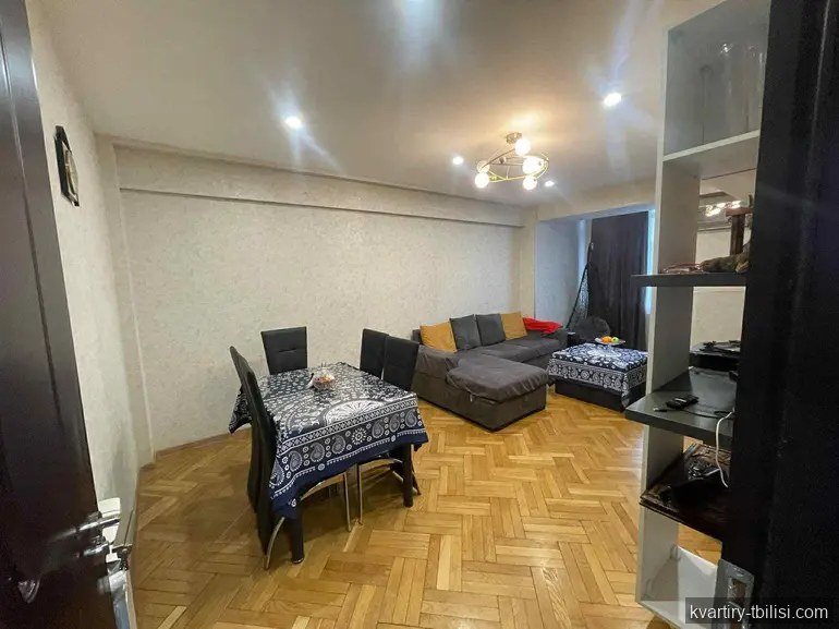 Четырёхкомнатная квартира в Ваке — 1 000 USD/мес | Tbilisi Homes