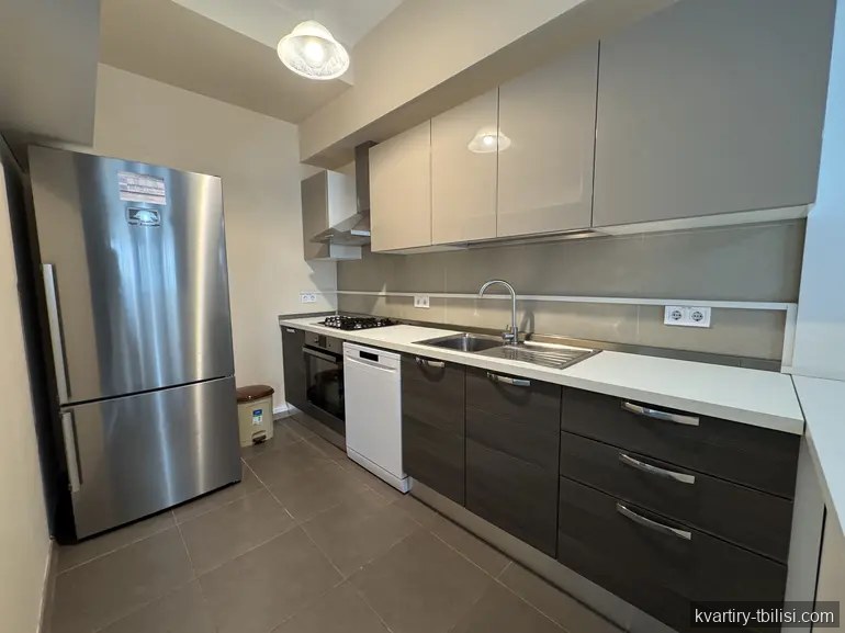 4-bedroom Apartment for rent in Vake, Tbilisi, 125 sqm, floor 2/18 — 1 700 USD/month | Tbilisi Homes