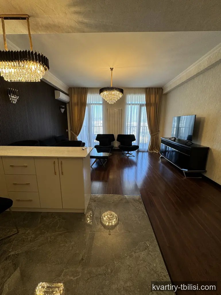 Четырёхкомнатная квартира в Ваке — 2 200 USD/мес | Tbilisi Homes