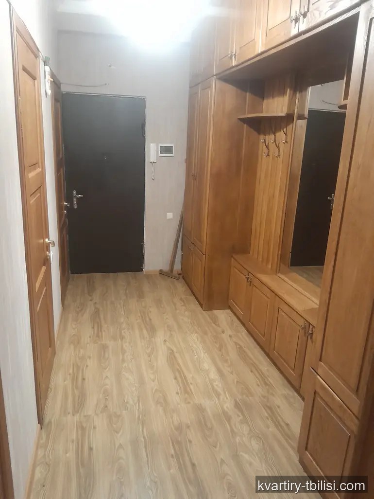 Четырёхкомнатная квартира в Ваке — 1 000 USD/мес | Tbilisi Homes