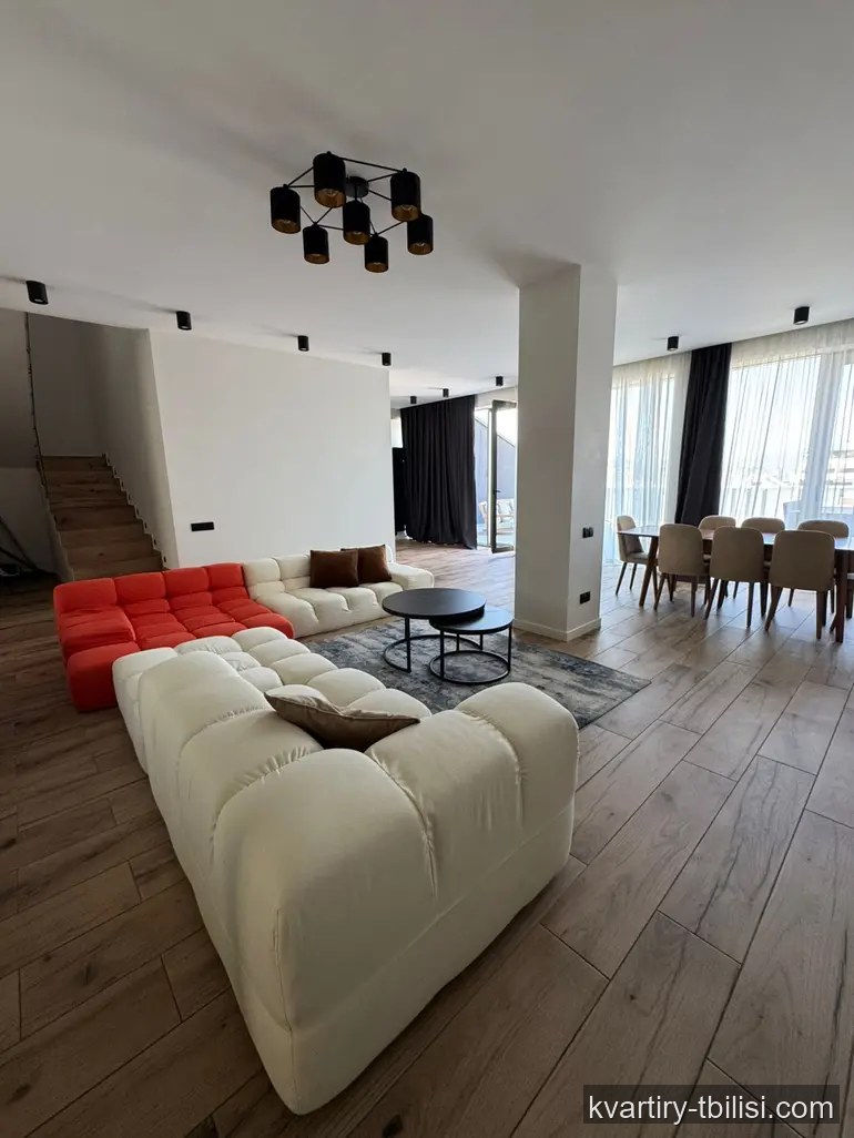 5-комнатная квартира в Ваке — 4 000 USD/мес | Tbilisi Homes