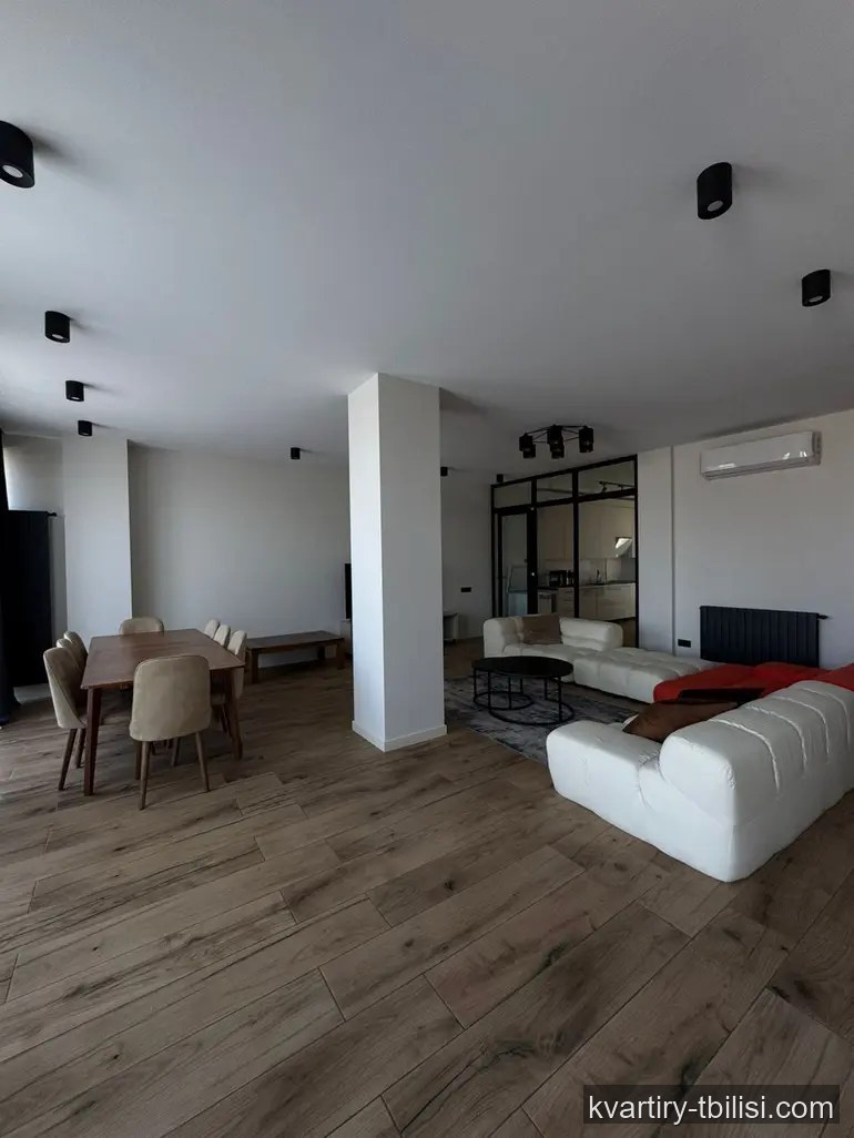 5-комнатная квартира в Ваке — 4 000 USD/мес | Tbilisi Homes