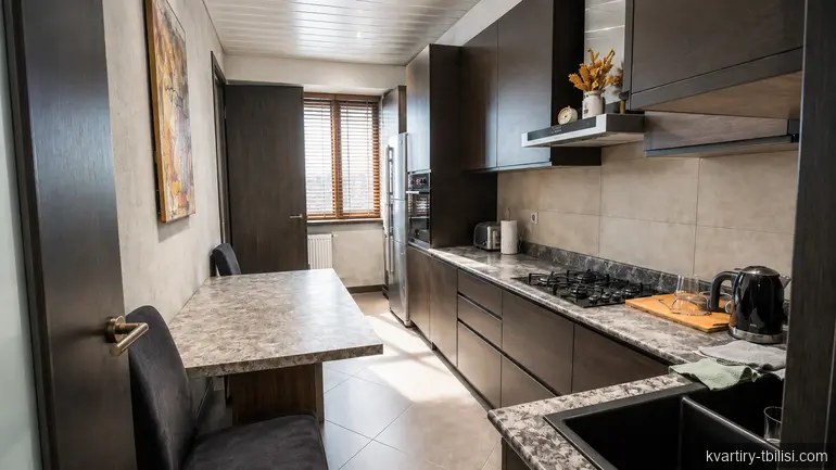 5-комнатная квартира в Ваке — 1 200 USD/мес | Tbilisi Homes
