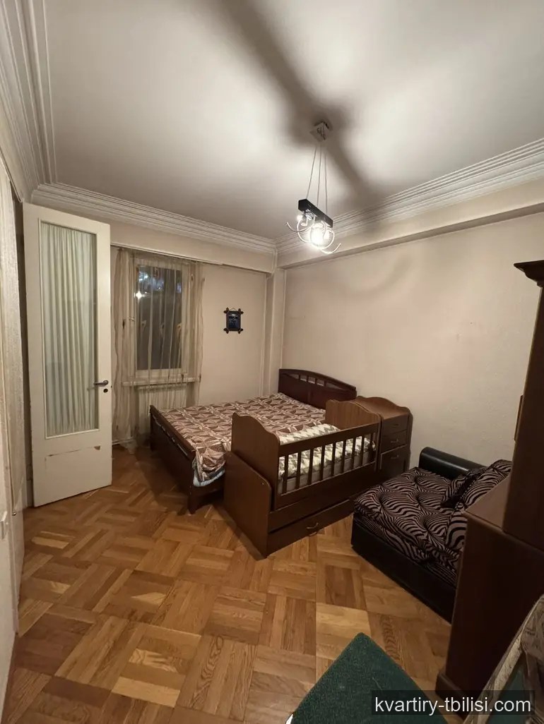 5-комнатная квартира в Ваке — 800 USD/мес | Tbilisi Homes