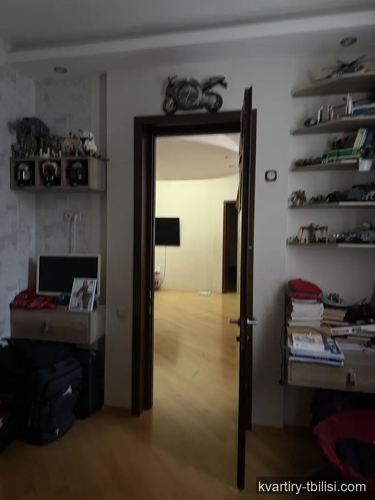 5-комнатная квартира в Ваке — 2 000 USD/мес | Tbilisi Homes