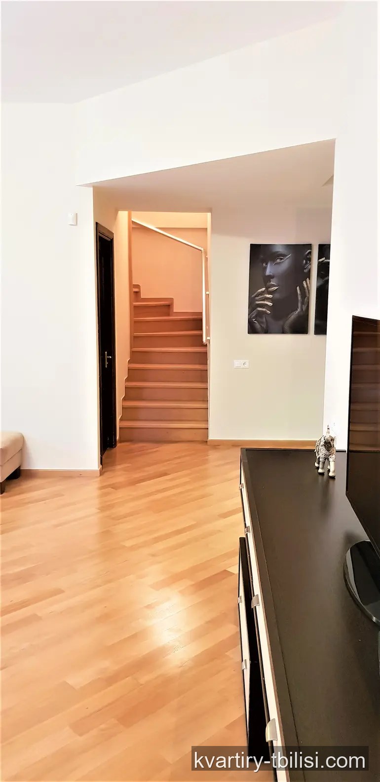5-комнатная квартира в Ваке — 1 200 USD/мес | Tbilisi Homes