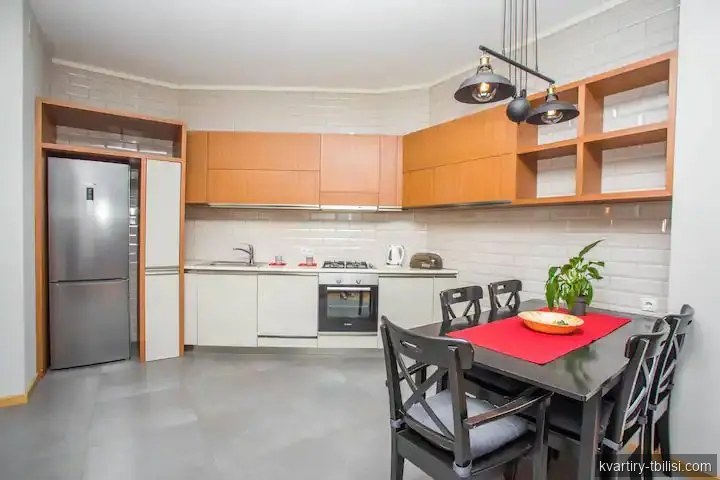 2-bedroom Apartment for rent in Vera, Tbilisi, 69 sqm, floor 2/5 — 1 100 USD/month | Tbilisi Homes